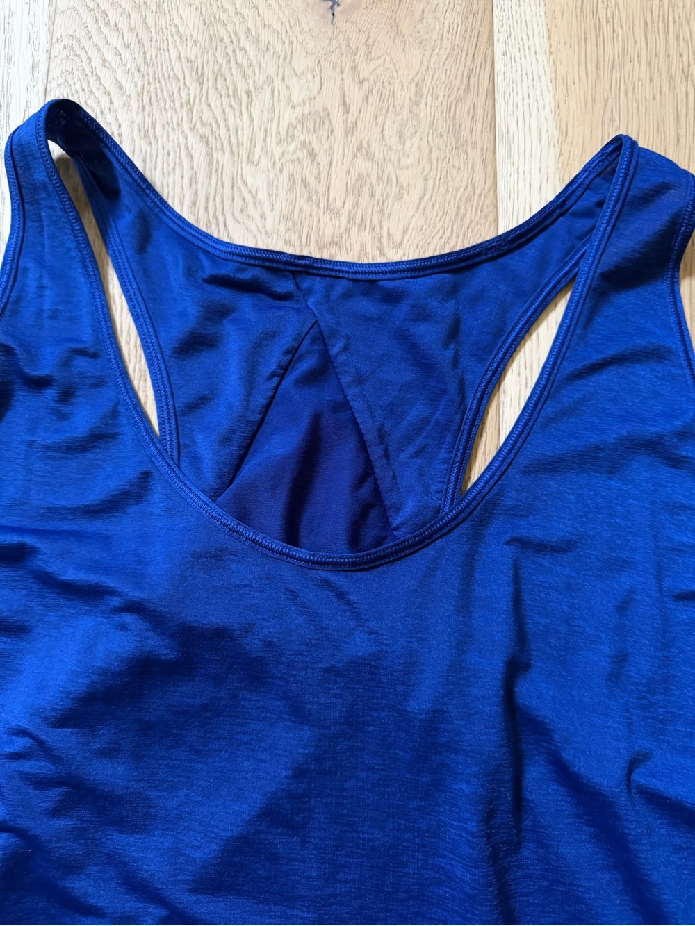 Lululemon Essential Tank *Pleated in Larkspur - Picture 5 of 8